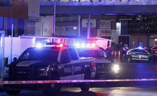 Matan a 3 en hotel Matan a 3 en hotel