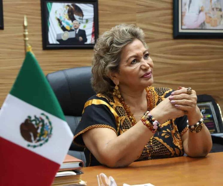 Denuncian a alcaldesa por usar vacunación con fin electoral