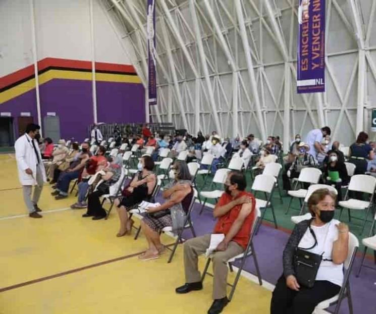 Anuncian nueva programación de vacunación en NL