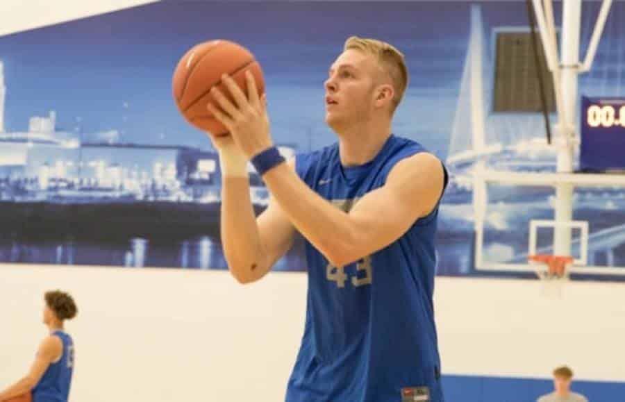 Sería Kelvin Jones primer refuerzo de FR Sería Kelvin Jones primer refuerzo de FR