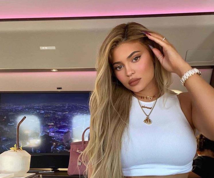 Kylie responde a críticas tras pedir donaciones