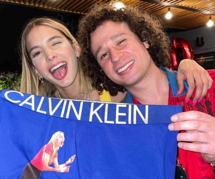 Luisito Comunica está en busca de la crítica feminista Luisito Comunica está en busca de la crítica feminista