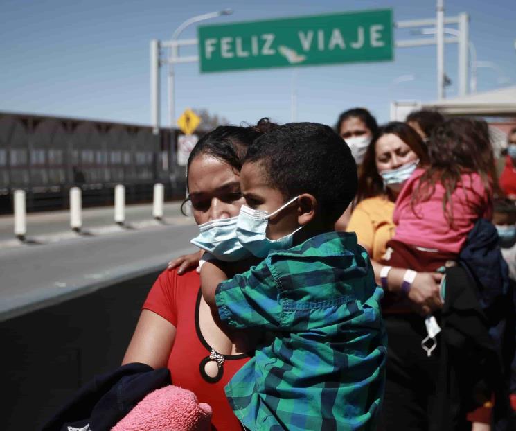 Acusan migrantes engaños de autoridades