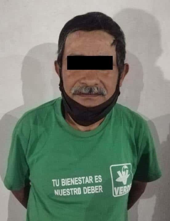 Causa daños a vehículo de vecina