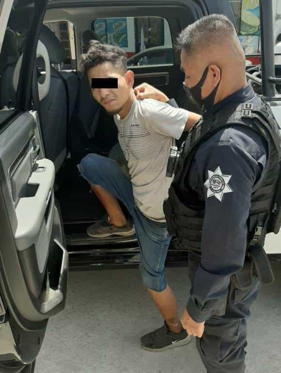 Daña casa rodante para entrar a dormir