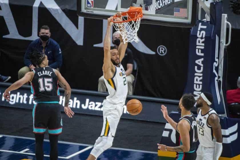 Jazz supera a Grizzlies 117 a 114