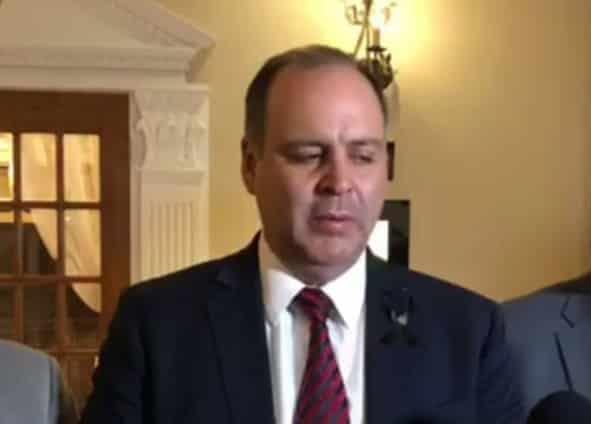 AMLO busca guerra total: Gustavo de Hoyos