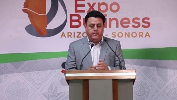 Muere funcionario al desplomarse avioneta Muere funcionario al desplomarse avioneta