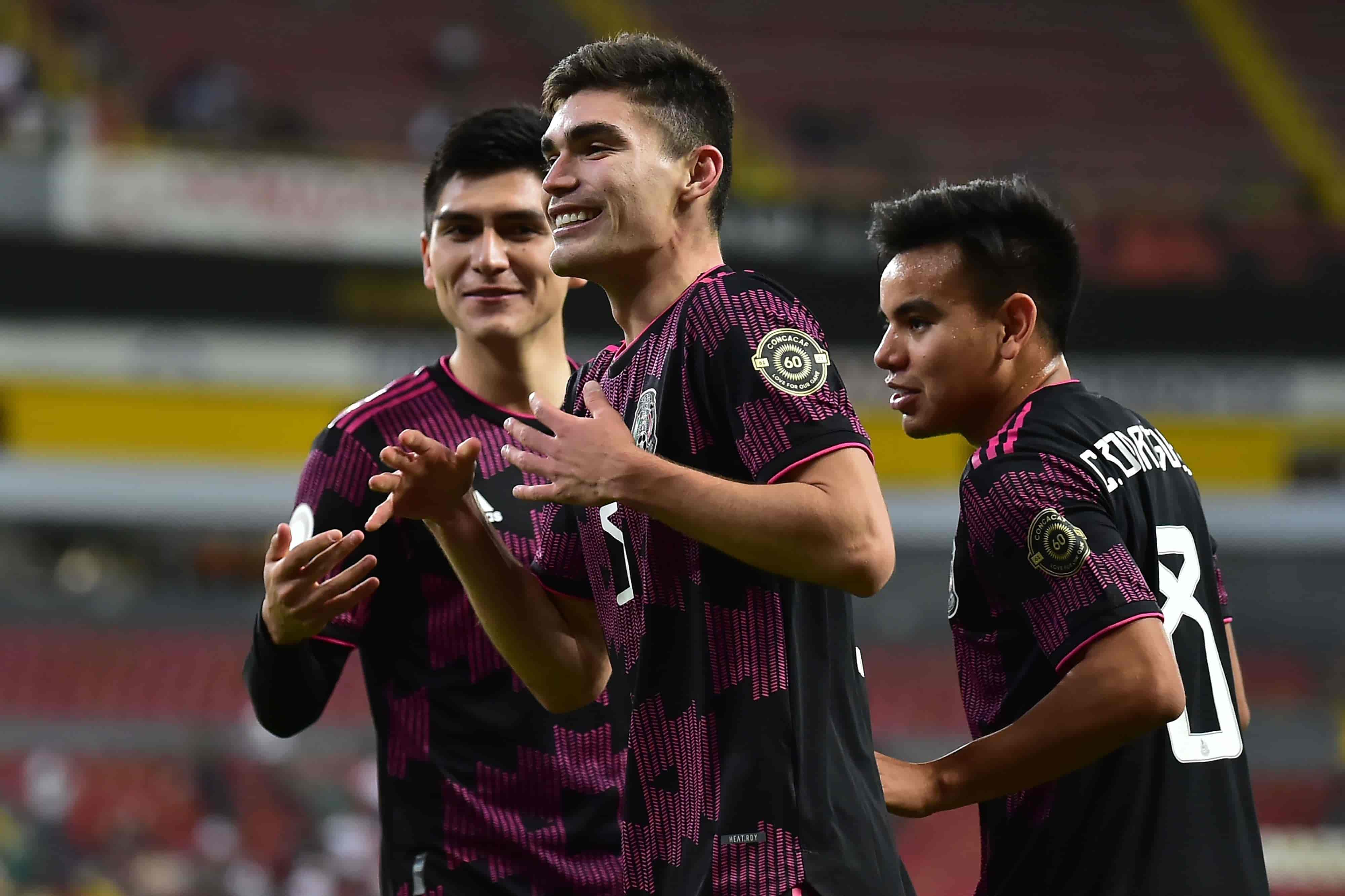 Vence México 2-0 a Canada