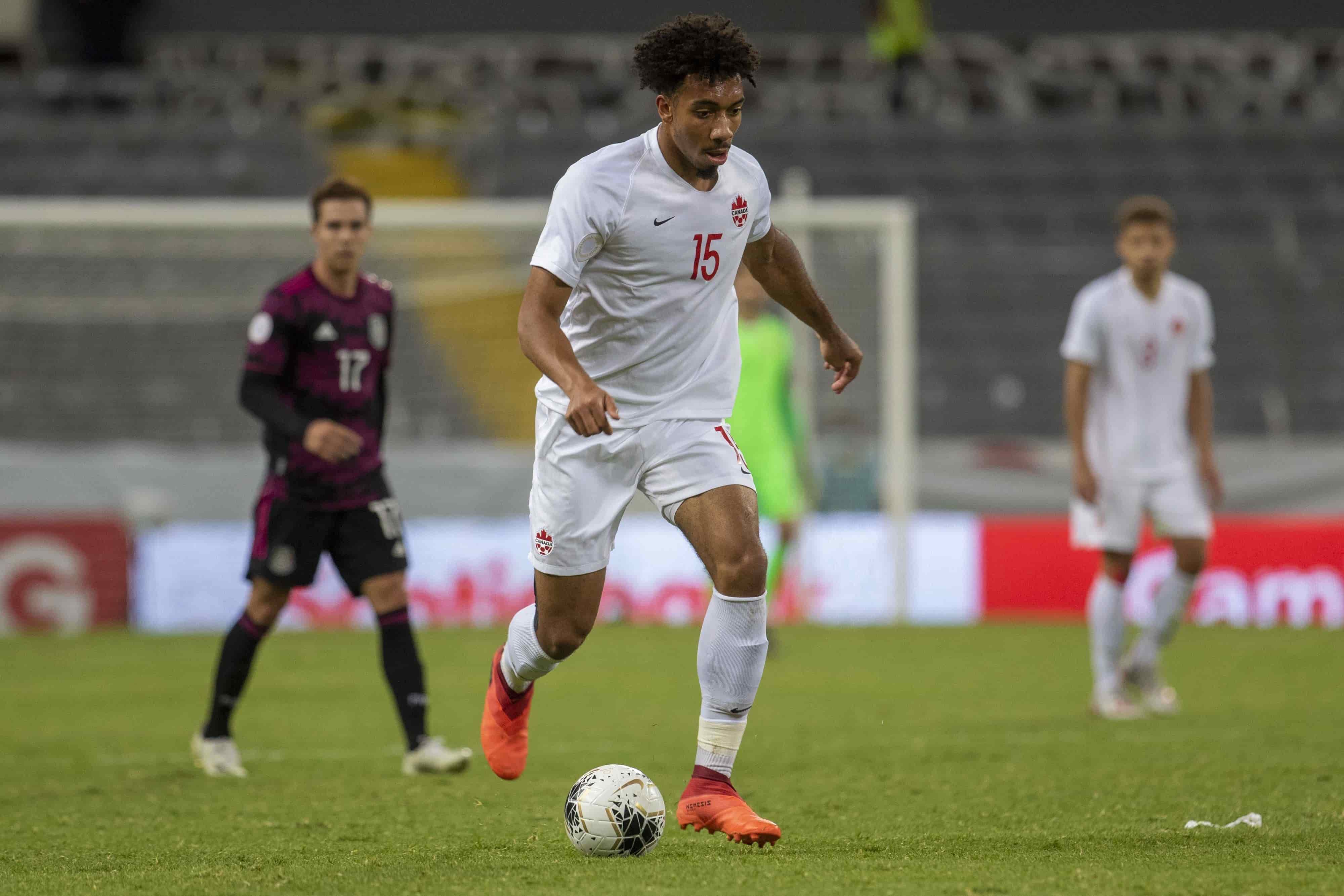 Vence México 2-0 a Canada