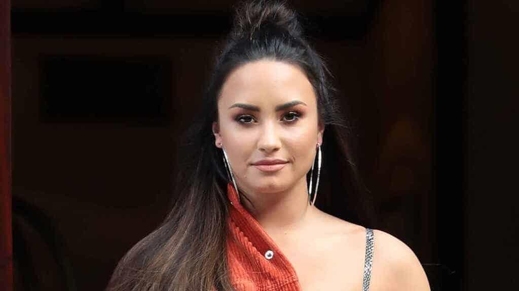 Disney ocultó violación de Lovato Disney ocultó violación de Lovato