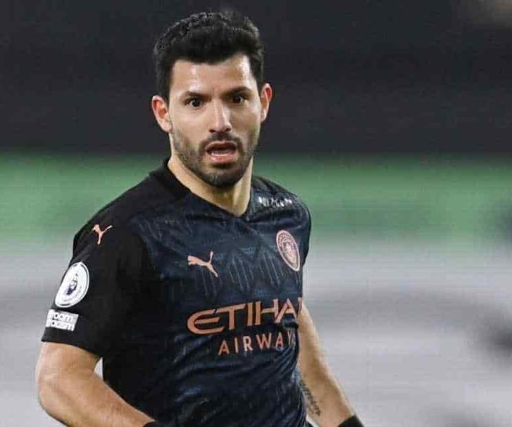 Descartan en Arsenal a Agüero