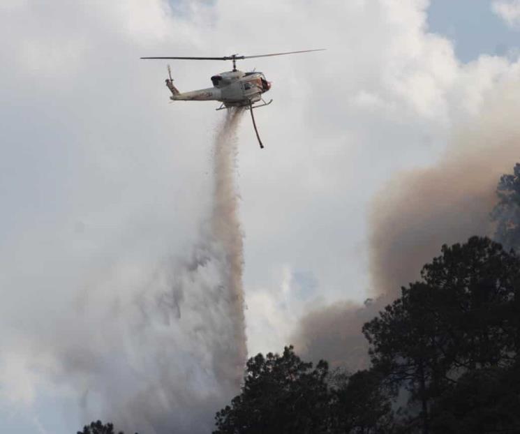 Controlan por completo incendio de Santiago Controlan por completo incendio de Santiago