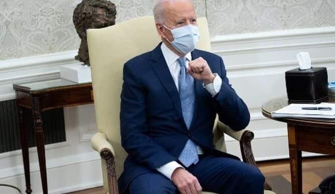Biden encabeza primera reunión de su gabinete histórico
