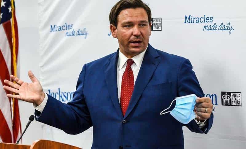 Florida prohíbe pasaportes de vacunación