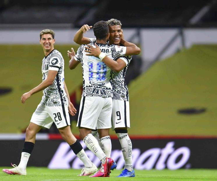 El América no se despega del Cruz Azul