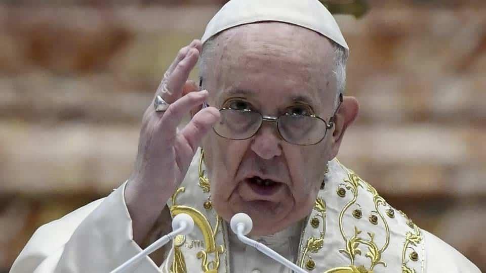 Papa Francisco oficia misa de Resurrección