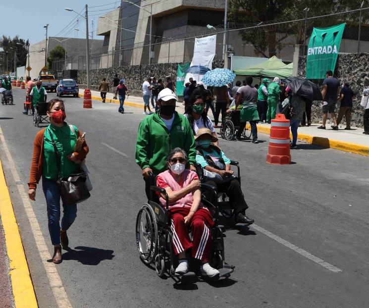 Reconocen IMSS y Sedesa error en vacunación