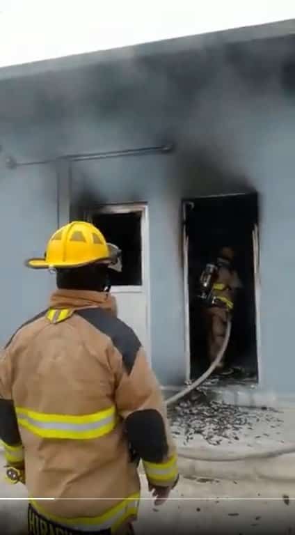 Se incendió una sub estación eléctrica dentro de un parque industrial