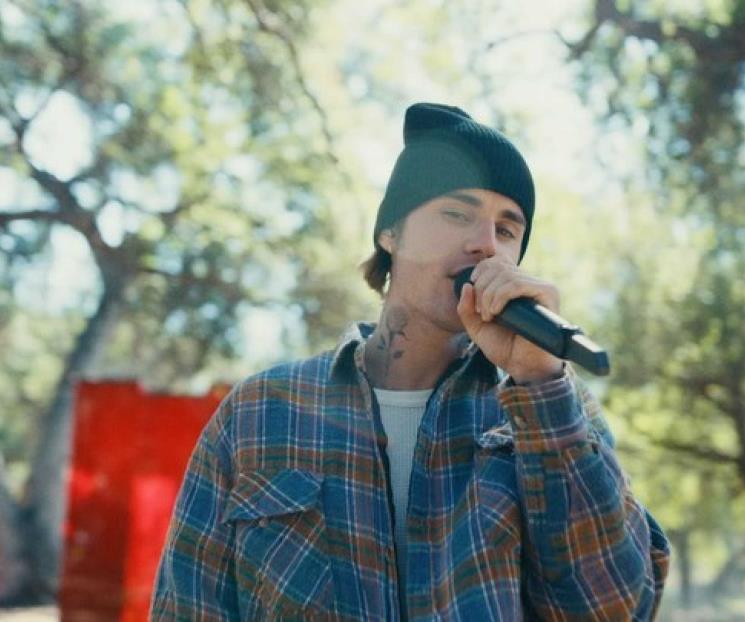 Justin Bieber publica por sorpresa su disco Freedom