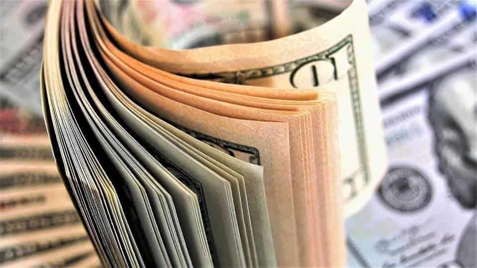 Febrero enamora a las remesas llegan a 3 mil 173 mdd