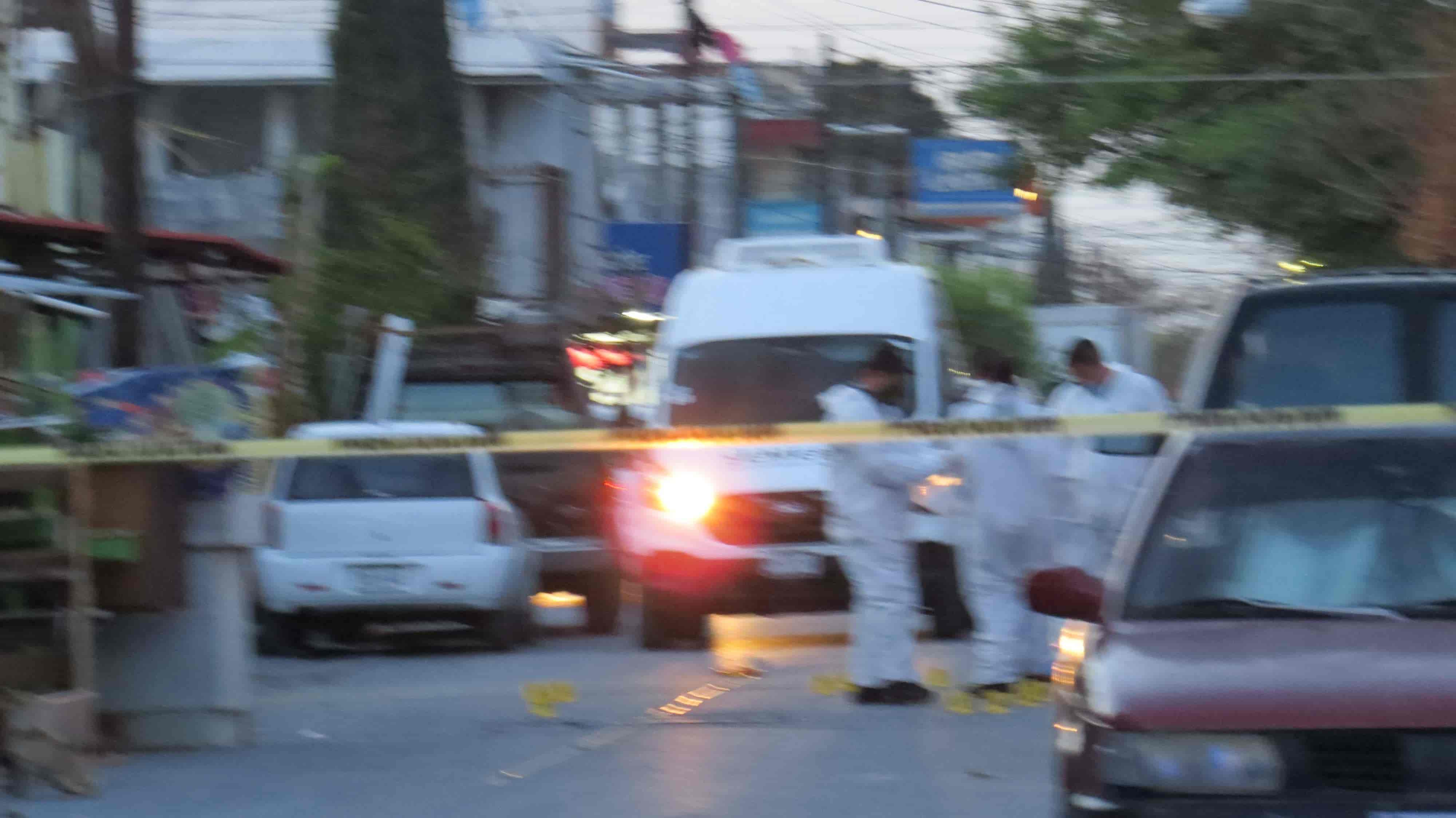En un ataque a balazos un carpintero fue ejecutado y su vecino ajeno a los hechos resultó lesionado