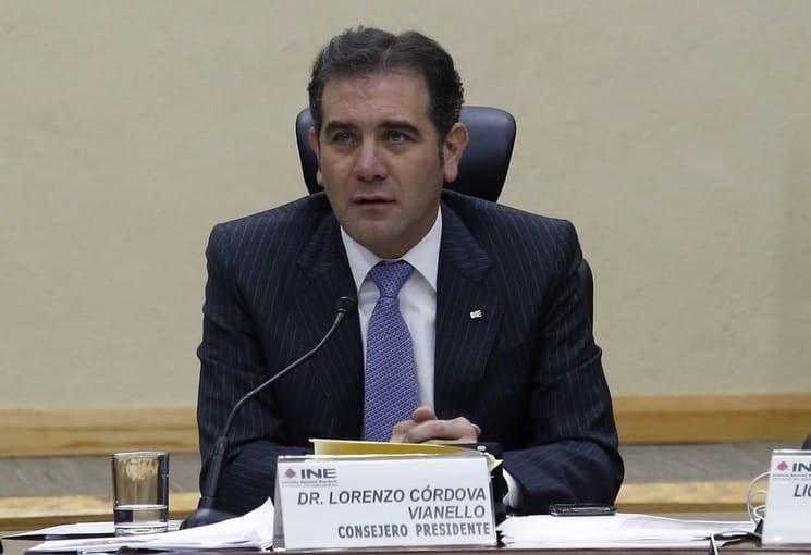 Ser árbitro discreto no significa ser omiso
