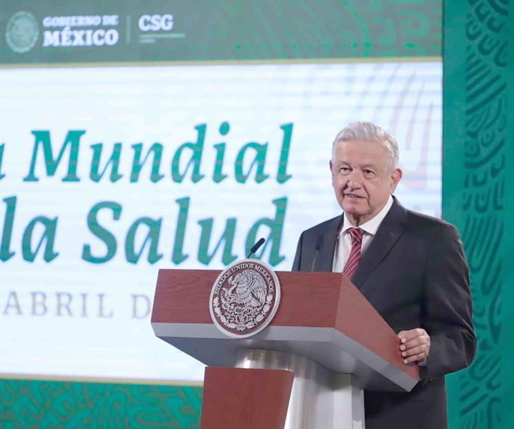 ‘Usan medios montajes para manipular opinión pública’