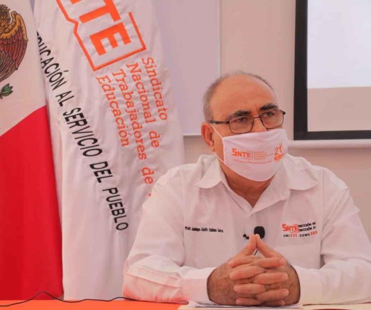 Clases virtuales llegaron para quedarse: maestros