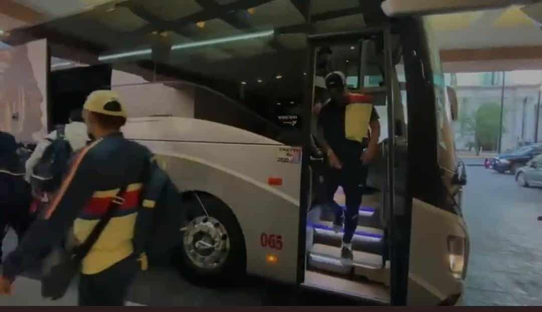 Ya está el América en Monterrey