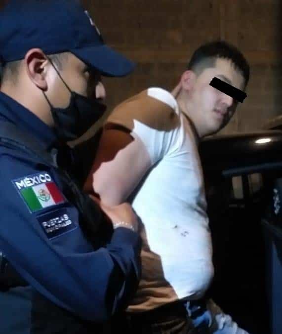 Circulaban en una camioneta Honda CRV que contaba con reporte de robo con violencia