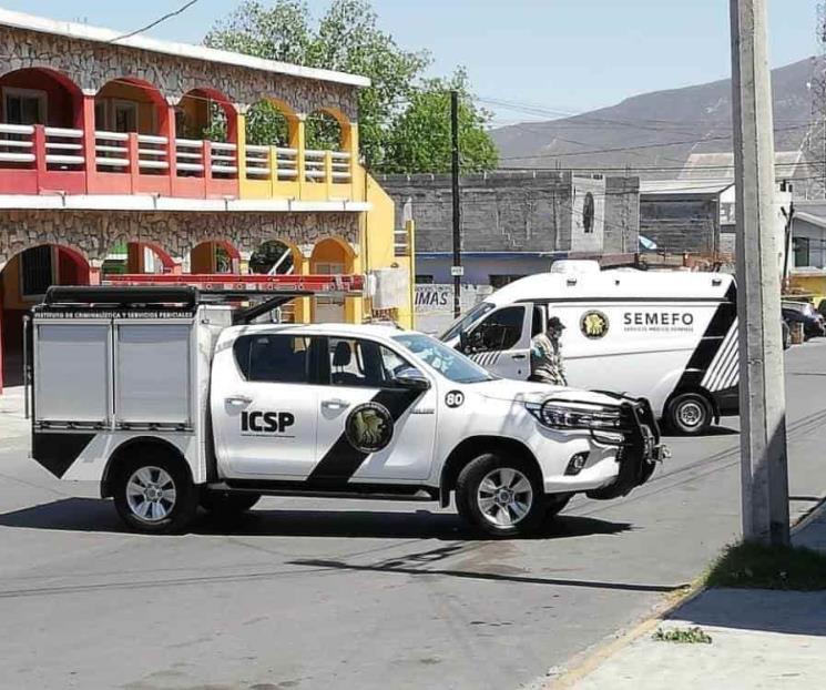 Alarma osamenta en la vía pública