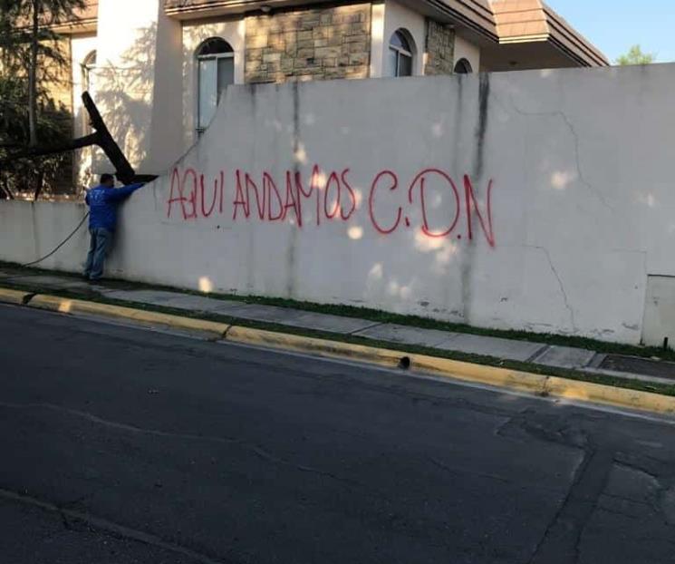 Vandalizan en San Pedro con siglas del CDN Vandalizan en San Pedro con siglas del CDN