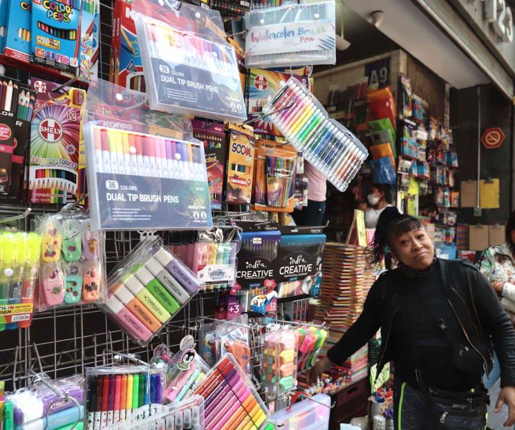 Urge a papelerías regreso a clases; caen ventas 80%