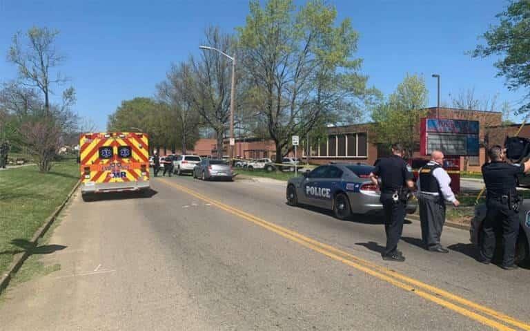 Reportan tiroteo en secundaria de Tennessee; varios heridos