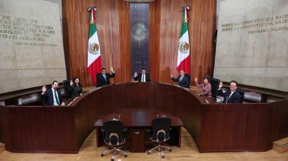 INE sí violó derechos de aspirantes: magistrado