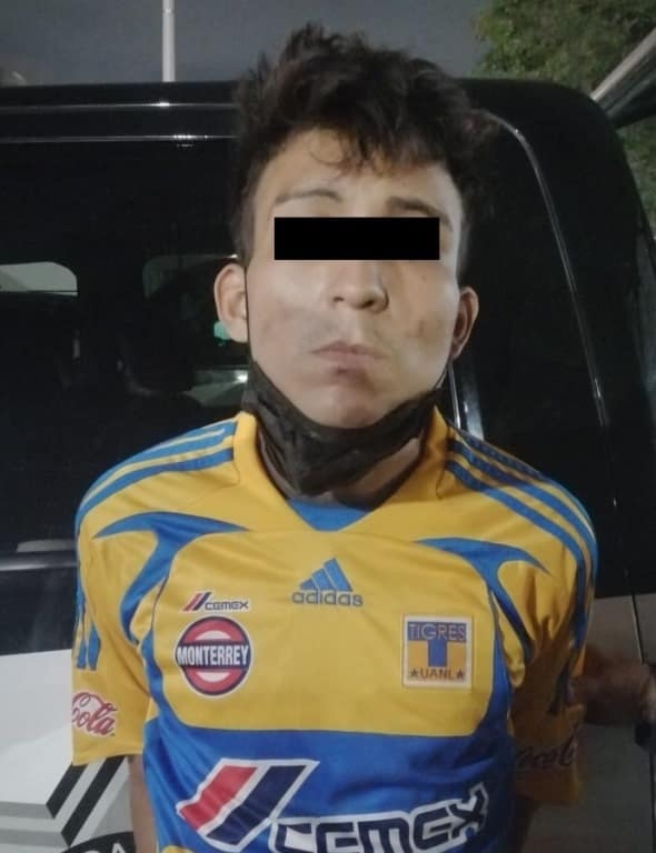 Realizó un boquete en la pared del patio de una casa a la que entró a robar