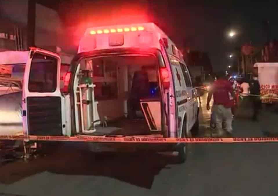 Un hombre fue baleado en los brazos frente a un hotel de la Colonia Sarabia