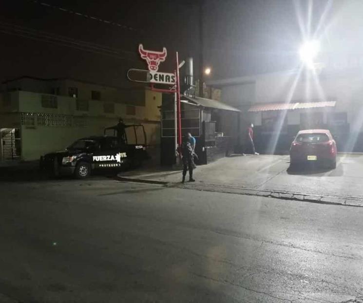 Intentan forzar caja fuerte en carnicería