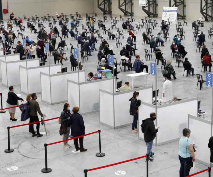 Mantiene España objetivo de vacunación