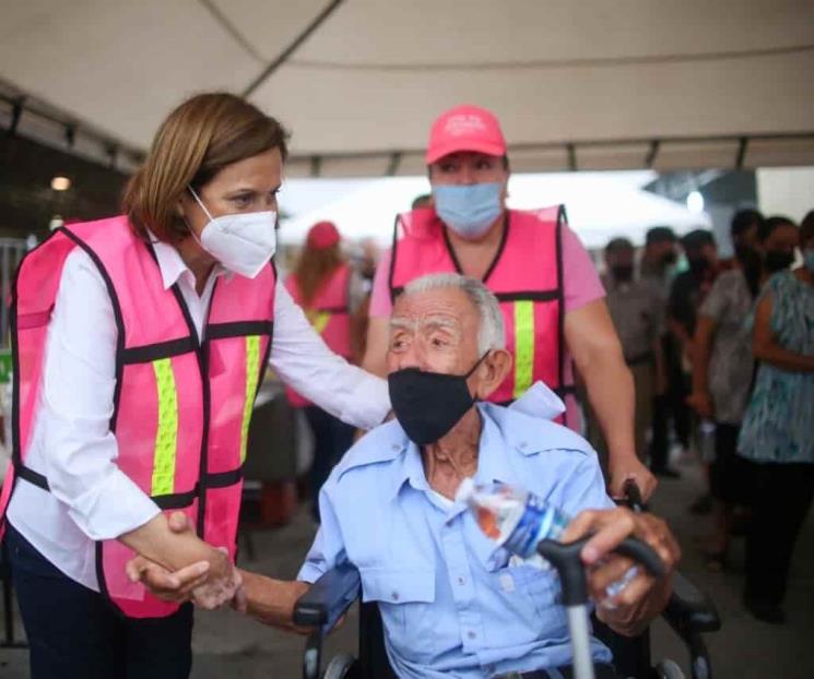Suman entre Monterrey y Guadalupe 187 mil 940 vacunados