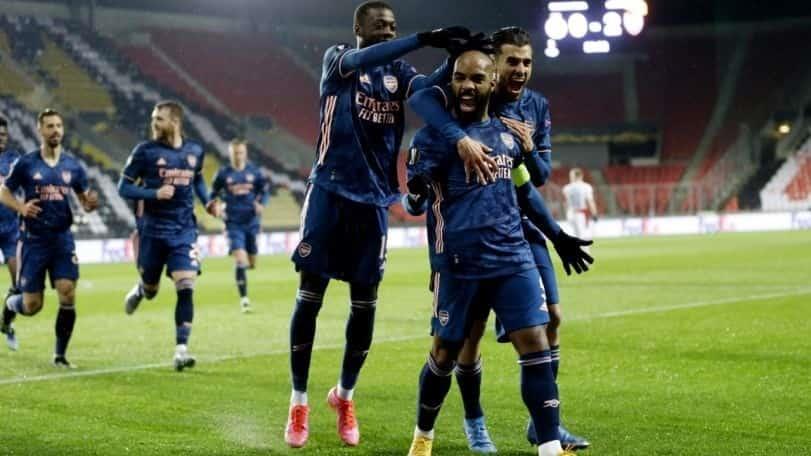 Arsenal gana en Praga y es semifinalista en Europa League