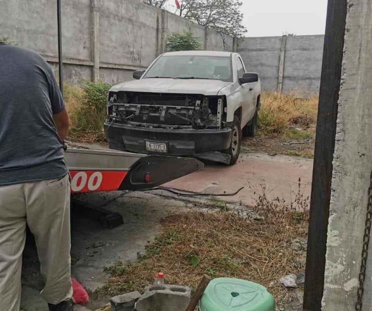 Aseguran tras cateo camioneta robada
