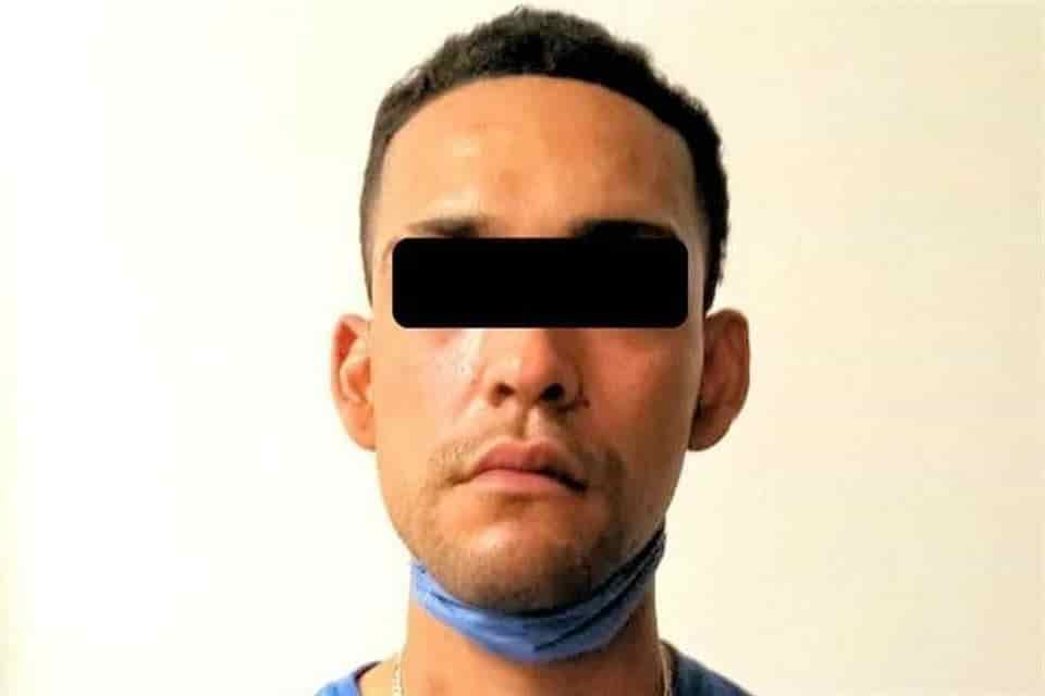 Detuvieron a dos hombres que portaba droga, en Monterrey y Apodaca