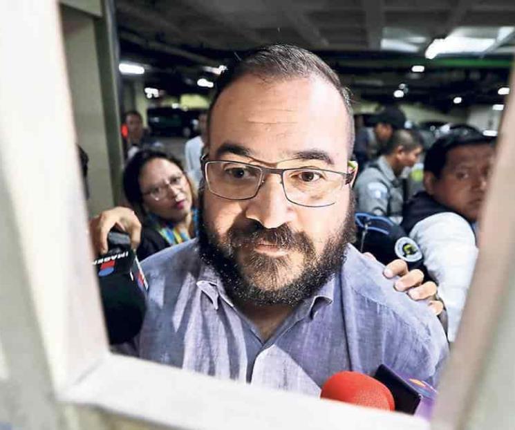 Denuncia Hacienda a Javier Duarte