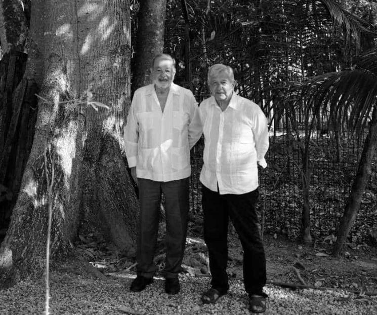 AMLO y Slim evalúan avance en construcción del Tren Maya