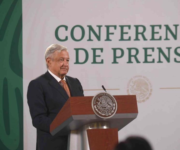 Estoy en contra de desaparecer al INE: AMLO