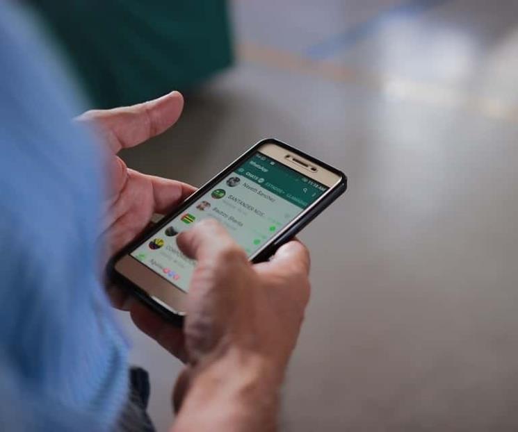 Arrancan amparos contra Padrón de celulares