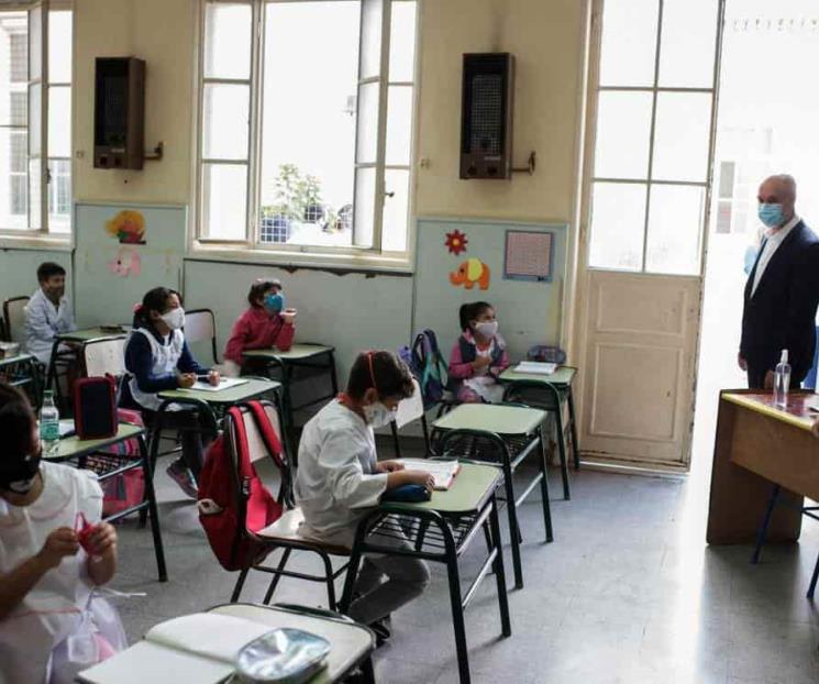 Escala pugna judicial por suspensión clases en Buenos Aires