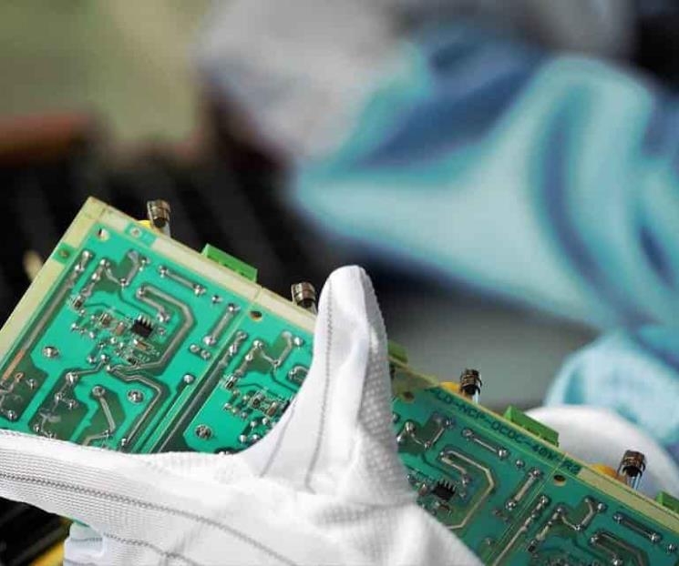Empleo manufacturero reporta avance marginal de 0.1%